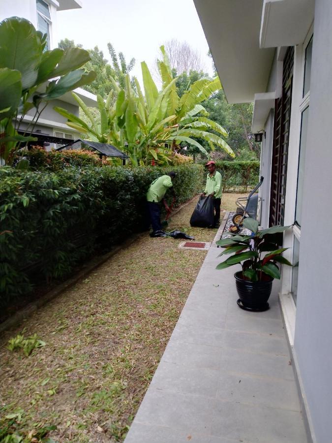 Juniper Homestay Putrajaya Presint 11 Buitenkant foto